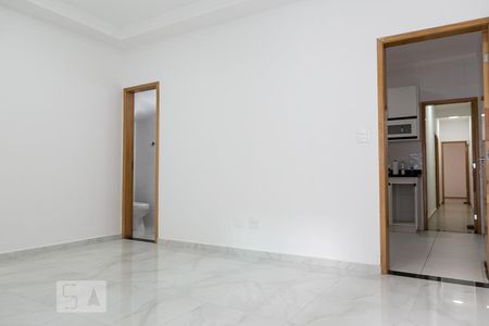 Casa para alugar com 130m², 3 quartos e 1 vagaSala