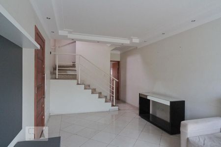 Sala de casa à venda com 4 quartos, 250m² em Jardim Primavera (zona Norte), São Paulo