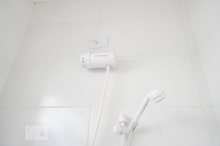 Casa à venda com 220m², 4 quartos e 4 vagasDetalhe banheiro social 01