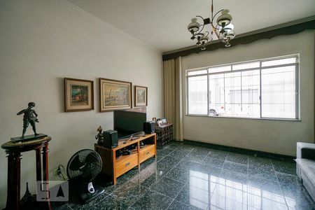 Sala de casa à venda com 4 quartos, 220m² em Parque São Jorge, São Paulo