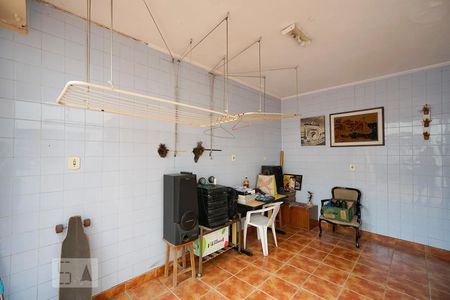 Casa à venda com 220m², 4 quartos e 4 vagasQuintal