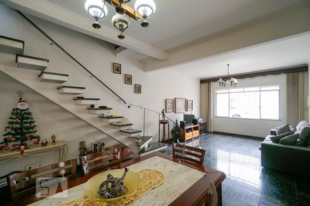 Sala de casa à venda com 4 quartos, 220m² em Parque São Jorge, São Paulo