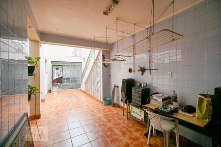 Casa à venda com 220m², 4 quartos e 4 vagasQuintal