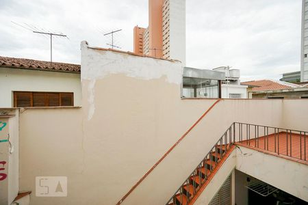 Casa à venda com 220m², 4 quartos e 4 vagasVista quarto suíte 03