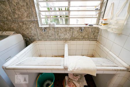 Casa à venda com 220m², 4 quartos e 4 vagasDetalhe área de serviço