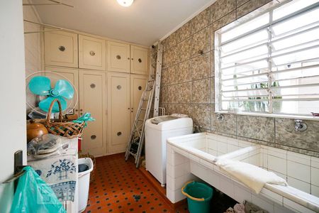 Casa à venda com 220m², 4 quartos e 4 vagasÁrea de serviço