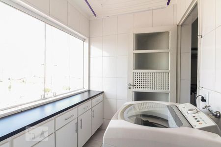 Apartamento para alugar com 72m², 3 quartos e 1 vagaÁrea de serviço 