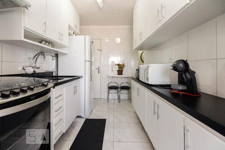 Apartamento para alugar com 72m², 3 quartos e 1 vagaCozinha 