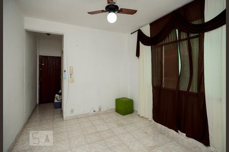 Apartamento para alugar com 40m², 1 quarto e 1 vaga Apartamento para alugar com 40m², 1 quarto e 1 vagaSala