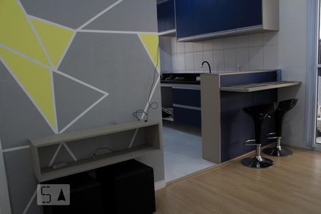 Sala de apartamento para alugar com 2 quartos, 38m² em Vila Campanela, São Paulo