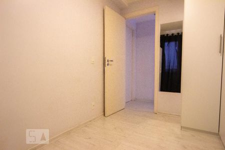 Quarto 1  de apartamento para alugar com 2 quartos, 52m² em Parque Reboucas, São Paulo