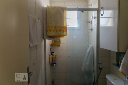 Apartamento à venda com 70m², 2 quartos e 1 vaga Apartamento à venda com 70m², 2 quartos e 1 vagaBanheiro