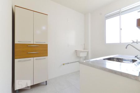 Apartamento para alugar com 44m², 2 quartos e 1 vagaCozinha e área de serviço