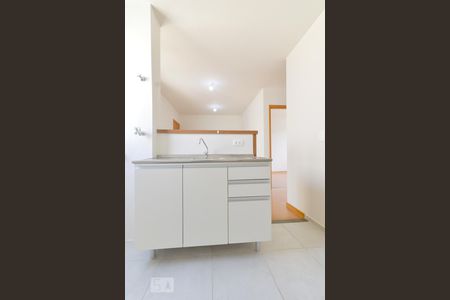 Apartamento para alugar com 44m², 2 quartos e 1 vagaCozinha e área de serviço
