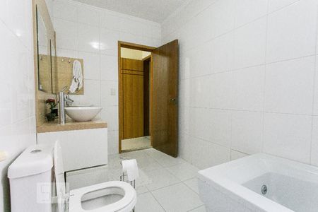 Casa à venda com 298m², 3 quartos e sem vagaBanheiro de Suíte 1