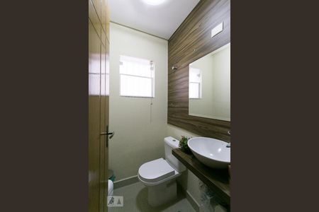 Casa à venda com 298m², 3 quartos e sem vagaLavabo