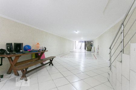 Casa à venda com 298m², 3 quartos e sem vagaGaragem