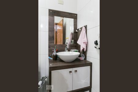 Casa à venda com 298m², 3 quartos e sem vagaBanheiro de Suíte 2