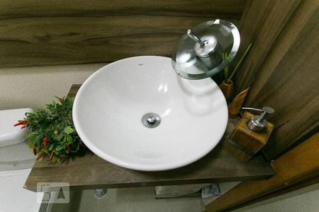 Casa à venda com 298m², 3 quartos e sem vagaLavabo