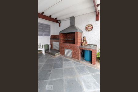 Casa para alugar com 300m², 3 quartos e sem vagaQuintal