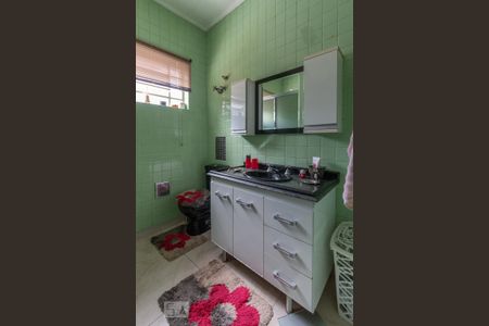 Casa para alugar com 300m², 3 quartos e sem vagaBanheiro