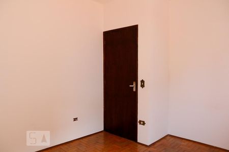 Casa à venda com 150m², 5 quartos e 7 vagasQuarto 2