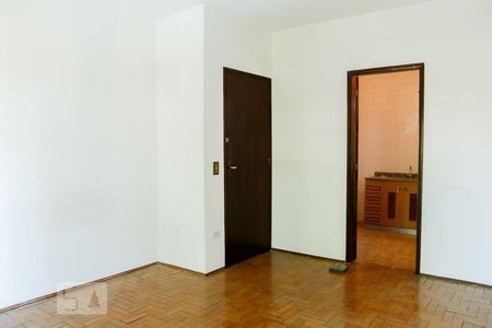 Casa à venda com 150m², 5 quartos e 7 vagasQuarto 5 - Suite