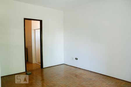 Casa à venda com 150m², 5 quartos e 7 vagasQuarto 5 - Suite