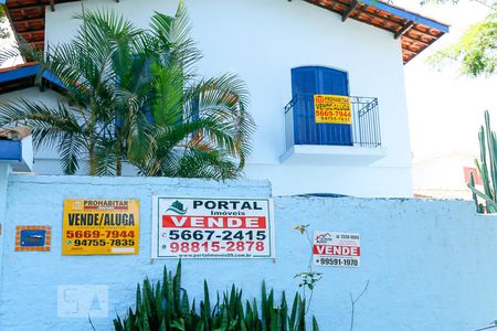 Casa à venda com 150m², 5 quartos e 7 vagasFachada da Casa