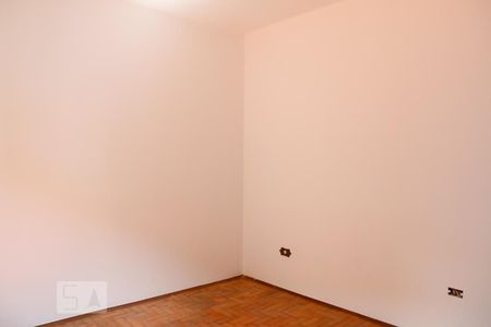 Casa à venda com 150m², 5 quartos e 7 vagasQuarto 2