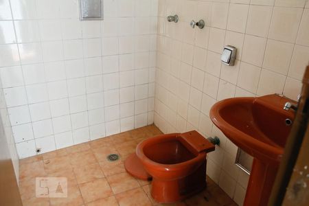 Casa à venda com 150m², 5 quartos e 7 vagasBanheiro Edícula