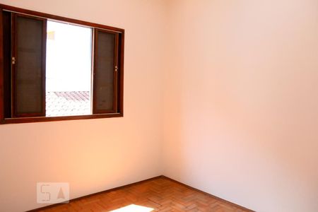 Casa à venda com 150m², 5 quartos e 7 vagasQuarto 2