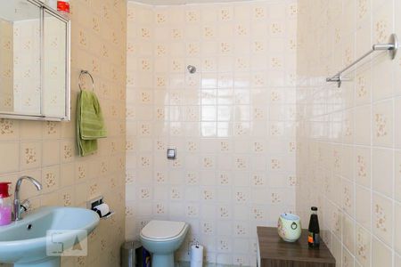 Casa à venda com 120m², 2 quartos e 2 vagasBanheiro