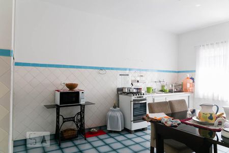 Casa à venda com 120m², 2 quartos e 2 vagasCozinha