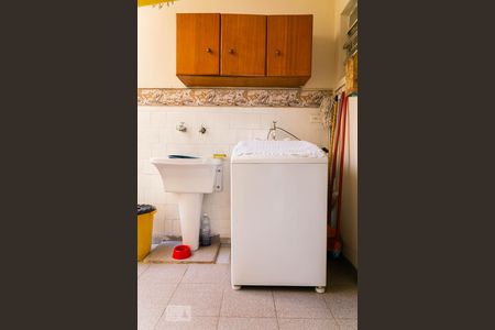 Casa à venda com 120m², 2 quartos e 2 vagasÁrea de Serviço