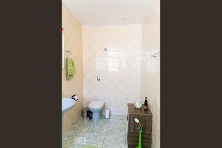 Casa à venda com 120m², 2 quartos e 2 vagasBanheiro