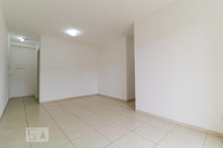 Salas de apartamento para alugar com 3 quartos, 74m² em Parque Brasília, Campinas