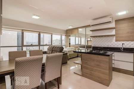 Sala de kitnet/studio para alugar com 1 quarto, 38m² em Praia de Belas, Porto Alegre