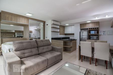 Sala de kitnet/studio para alugar com 1 quarto, 38m² em Praia de Belas, Porto Alegre