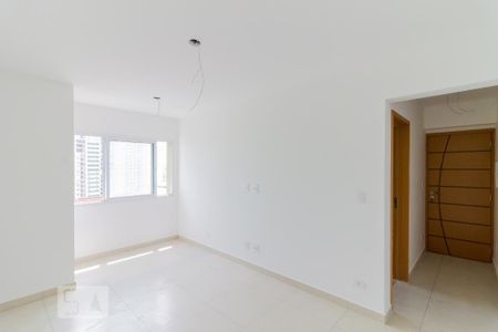 Apartamento para alugar com 3 quartos, 82m² em Jardim Flor da Montanha, Guarulhos