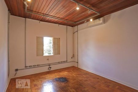 Quarto de casa para alugar com 2 quartos, 100m² em Campo Belo, São Paulo