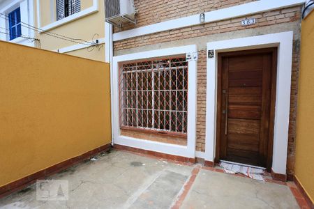 Garagem de casa para alugar com 2 quartos, 100m² em Campo Belo, São Paulo