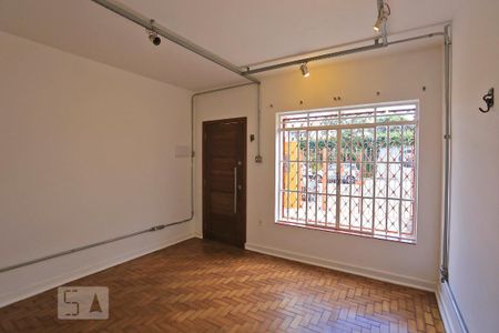 Sala de casa para alugar com 2 quartos, 100m² em Campo Belo, São Paulo