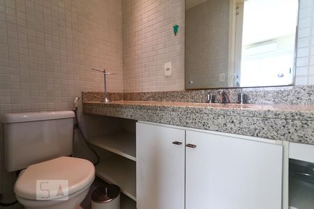 Apartamento à venda com 75m², 2 quartos e 1 vagaBanheiro da Suíte