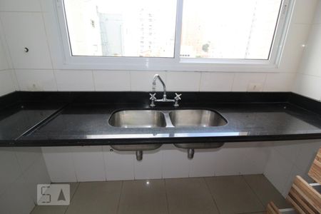 Apartamento à venda com 175m², 4 quartos e 2 vagasCozinha