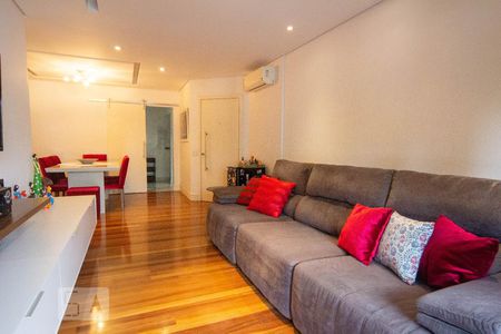 Sala  de apartamento para alugar com 3 quartos, 111m² em Jardim Londrina, São Paulo