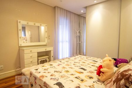 Suíte de apartamento para alugar com 3 quartos, 111m² em Jardim Londrina, São Paulo