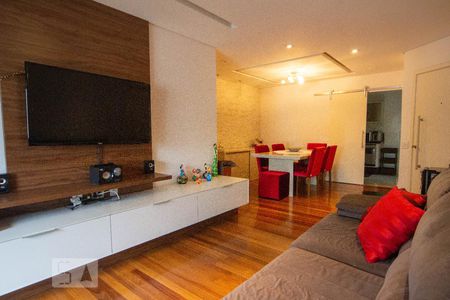 Sala de apartamento para alugar com 3 quartos, 111m² em Jardim Londrina, São Paulo