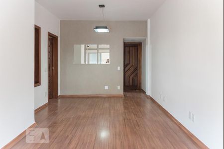 Apartamento para alugar com 82m², 2 quartos e 1 vaga Apartamento para alugar com 82m², 2 quartos e 1 vagaSala
