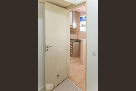 Apartamento para alugar com 82m², 2 quartos e 1 vaga Apartamento para alugar com 82m², 2 quartos e 1 vagaQuarto de Serviço